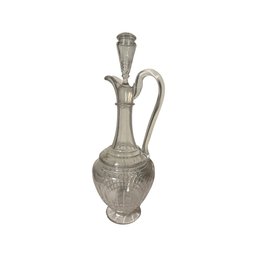 Elegant Crystal Cruet With Stopper