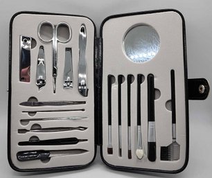 18 Piece Grooming & Cosmetic Manicure Kit In  Black Faux Leather Case