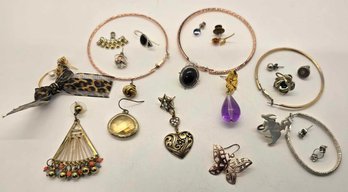 Hodgepodge Lot Of Vintage Single Earrings