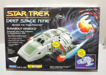 Large Never Opened  Star Trek Runabout Orinoco Space Vehicle Nice Shape