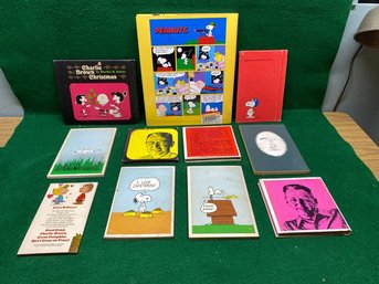 Lot Of 11 Vintage Peanuts, Charlie Brown, Snoopy, Linus, Lucy, Plus Books.