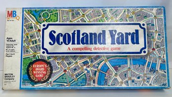 #101 - Vintage 1980's Scotland Yard Board Game Complete In Box  Rare.