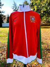 NOS With Tags Nike Size L FPF Portugal Soccer Warm Up Jacket ( READ DESCRIPTION)