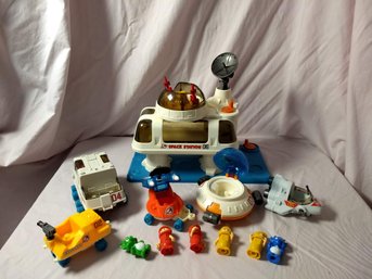 Very Cool - Vintage 1984 Playworld Space Station 06