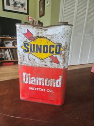 # 17 - Vintage 1969 Sunoco Diamond Motor Oil 10 Quart Oil Tin.