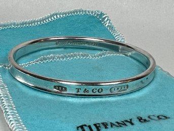 Fabulous TIFFANY & Co. Sterling Silver Open Bangle Bracelet From The Legendary 1837 Collection - Tiffany Pouch