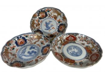 Thee Antique Small Imari 6' Porcelain Dishes Signed