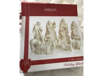 Mikasa Nativity Set Of 12