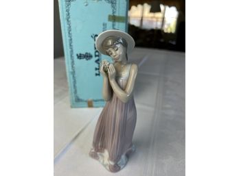 Vintage Lladro 'Cindy' Glazed Porcelain Figurine With Original Box