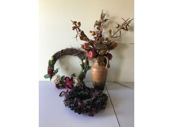 Dried/ Silk Wreaths And Floral Arrangement