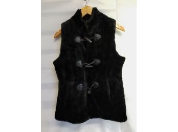 Women's Pamela McCoy Black Faux Fur Vest Size XXSmall