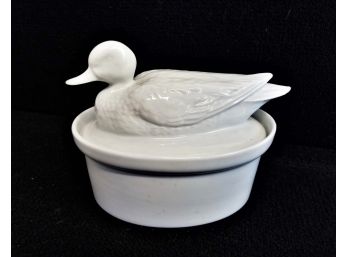 Vintage Apilco Duck Covered Oval Casserole Dish By Williams Sonoma