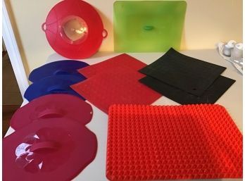 Silicone Pot Covers And Microwave Anti Splatter Pads And Pan Liner