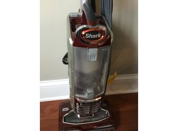 Shark Vacuum - Duo Clean