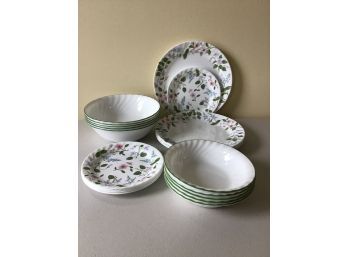 Corelle, Corning Delicate Array - Five 4 Pc Place Setting Plus Extra Pasta Bowl And Bread/ Dessert Pla