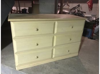 Pine Chest Of Drawers