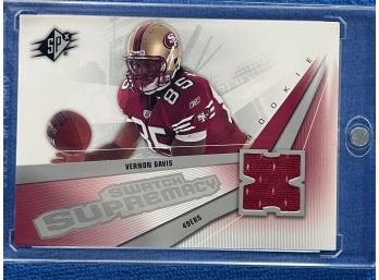 2006 Upper Deck SPX Vernon Davis Swatch Supremacy Patch Card #SW-VD