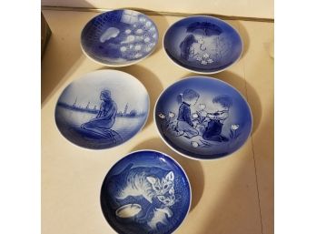 Set Of 5 Copenhagen Blue Denmark 6' Plates - Some Signed