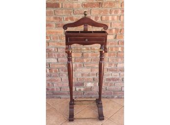 Mahogany Finished Bombay Furniture Company Butlers Valet Stand C2003