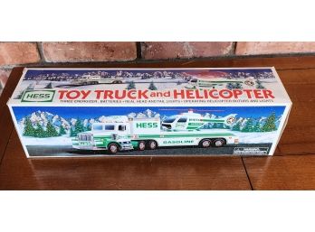 1995 New In The Box Hess Toy Truck ~ Never Used ~ MINT!