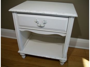 One Drawer 'Shabby Chic' - Nightstand - White Distressed Paint