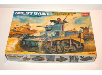 Never Built M3 Stuart Honey Tank Ww2 Model Kit