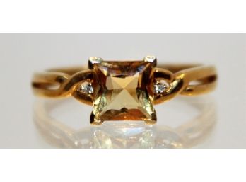 Lovely 10K Yellow Gold, Citrine & Diamond Ladies Size 7 Ring .9 Dwt