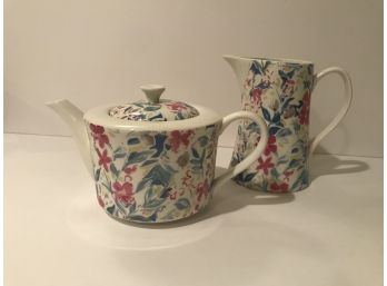 ShannonBridge Ceramic Teapot & Pitcher
