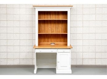 Country Willow Bedford Hills Computer Desk With Hutch