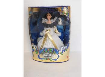 Vintage 12 Inch Walt Disneys Snow White Toy Doll