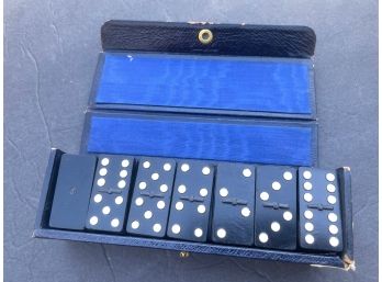 Vintage Dominoes Bakelite 36 In Original Case