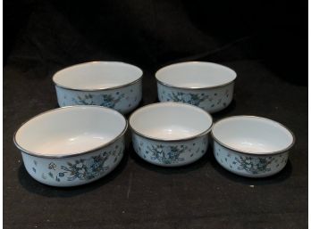 Blueberry Hearts Nesting Bowls