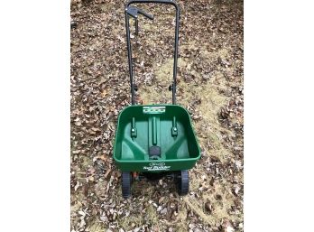 Scotts Turf Builder Edge Guard Seeder