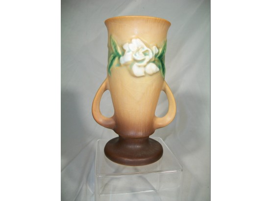 Elegant Roseville Pottery 'Gardenia' Tall Vase #682-6 (Beige /Green)
