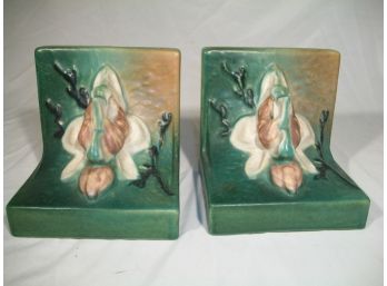 Rare Pair  Roseville Pottery 'Magnolia' Bookends #8  (Green/White)