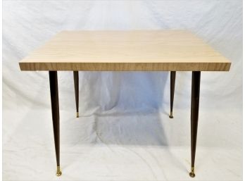 Rectangular Mid-Century Modern Wood/laminate Table