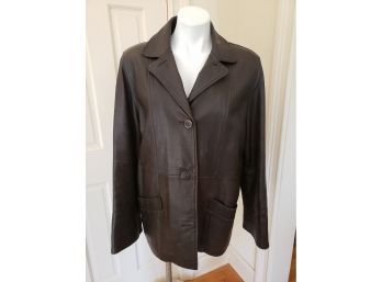 Label Missing From This Handsome (size Medium) Brown Leather Coat