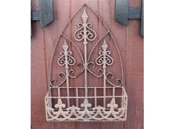 Decorative Gothic Metal Wall Hanging Floral Planter Box And Wall Trellis