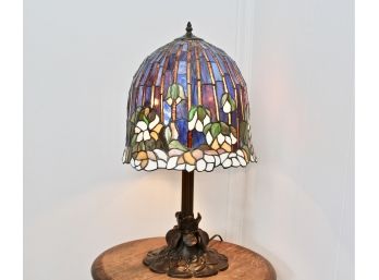 Tiffany Style Stained Glass Lamp With Dome Shade