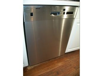 Nice Bosch Stainless Steel  Dishwasher - Perfect Working Order (Popular Model)