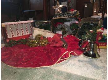 Group Of Miscellaneous Christmas Decorations
