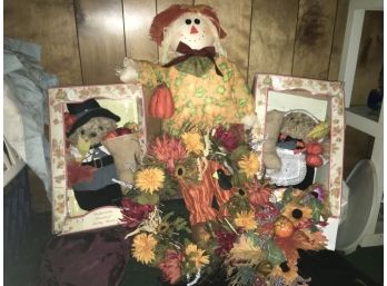 Fall Decorations Lot Of Thanksgiving Bears And Scarecrow