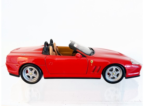 Hot Wheels 2000 Ferrari 550 Barchetta Diecast Car 1:18