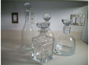 4 - Beautiful Glass Decanters - Crystal & Etched Glass - VERY NICE !