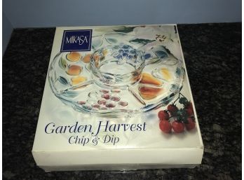 NEW Mikasa Garden Harvest Chip & Dip ~ BOX ~