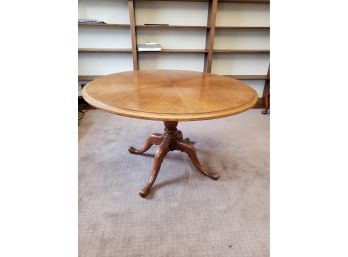 Round Pedestal Table With Glass Top