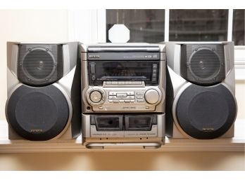 Aiwa CD Stereo Receiver System & Speakers