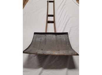 Antique Double Handle Snow Shovel For An Antique Home Or Barn Display  212/CVBK