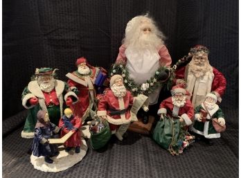 S64  Lot Of Santa Claus Figures - With Items