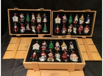 S105  Lot Of Thomas Pacconi Glass Christmas Ornaments